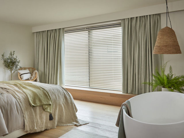 Curtains & Blinds